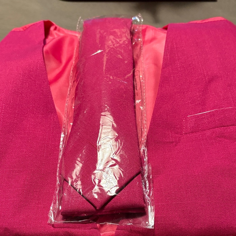 Men's Pink Suit Vest and Tie Set